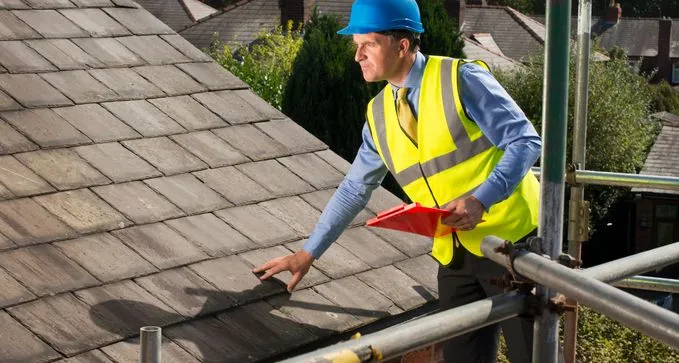 montar tejados de pizarra a precio barato en san Andrés del Rabanedo