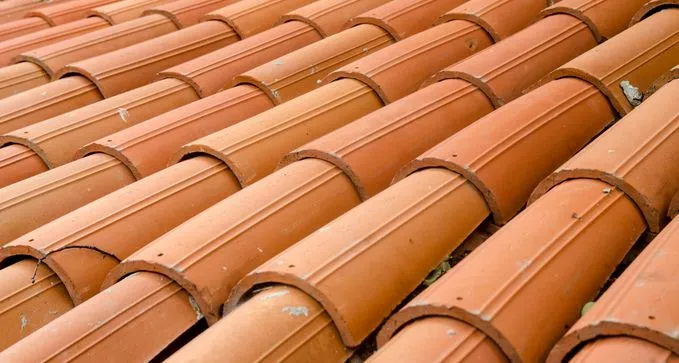 reparación de tejados de tejas en san Andrés del Rabanedo